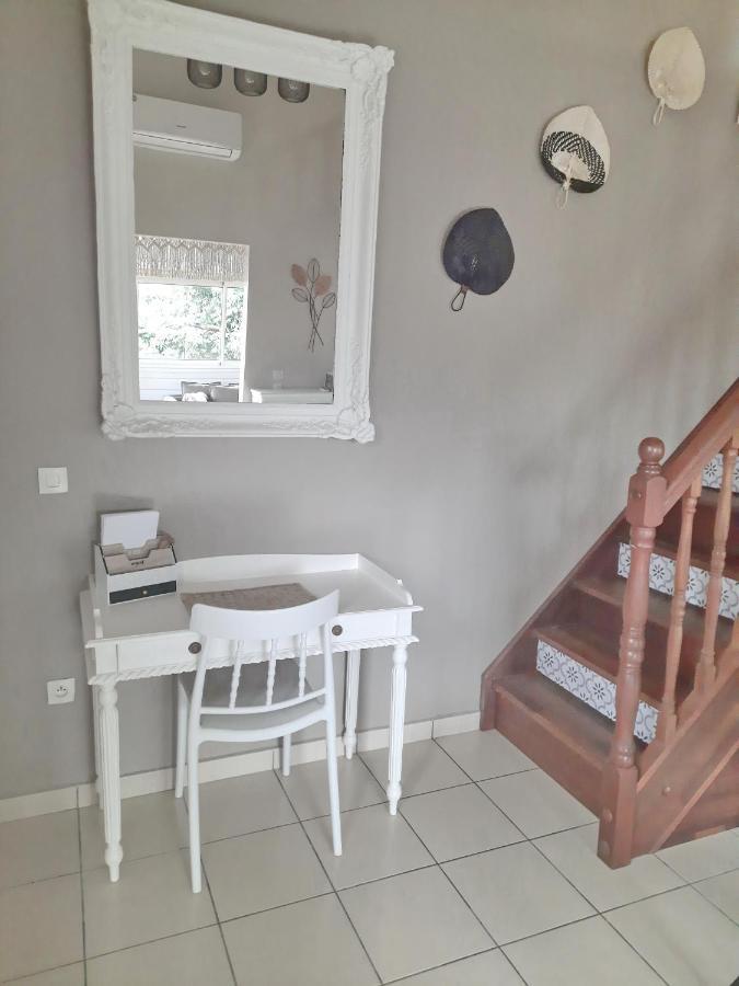 Le Quelea Une Case Creole De Charme Classee 4 Etoiles Y Etre C'Est Y Etre Bien Noël Exterior foto